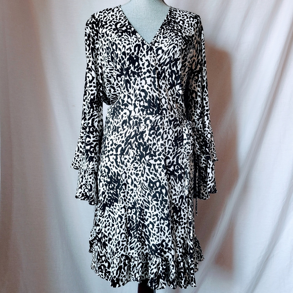 Animal print Wrap dress Size 22 XXXL